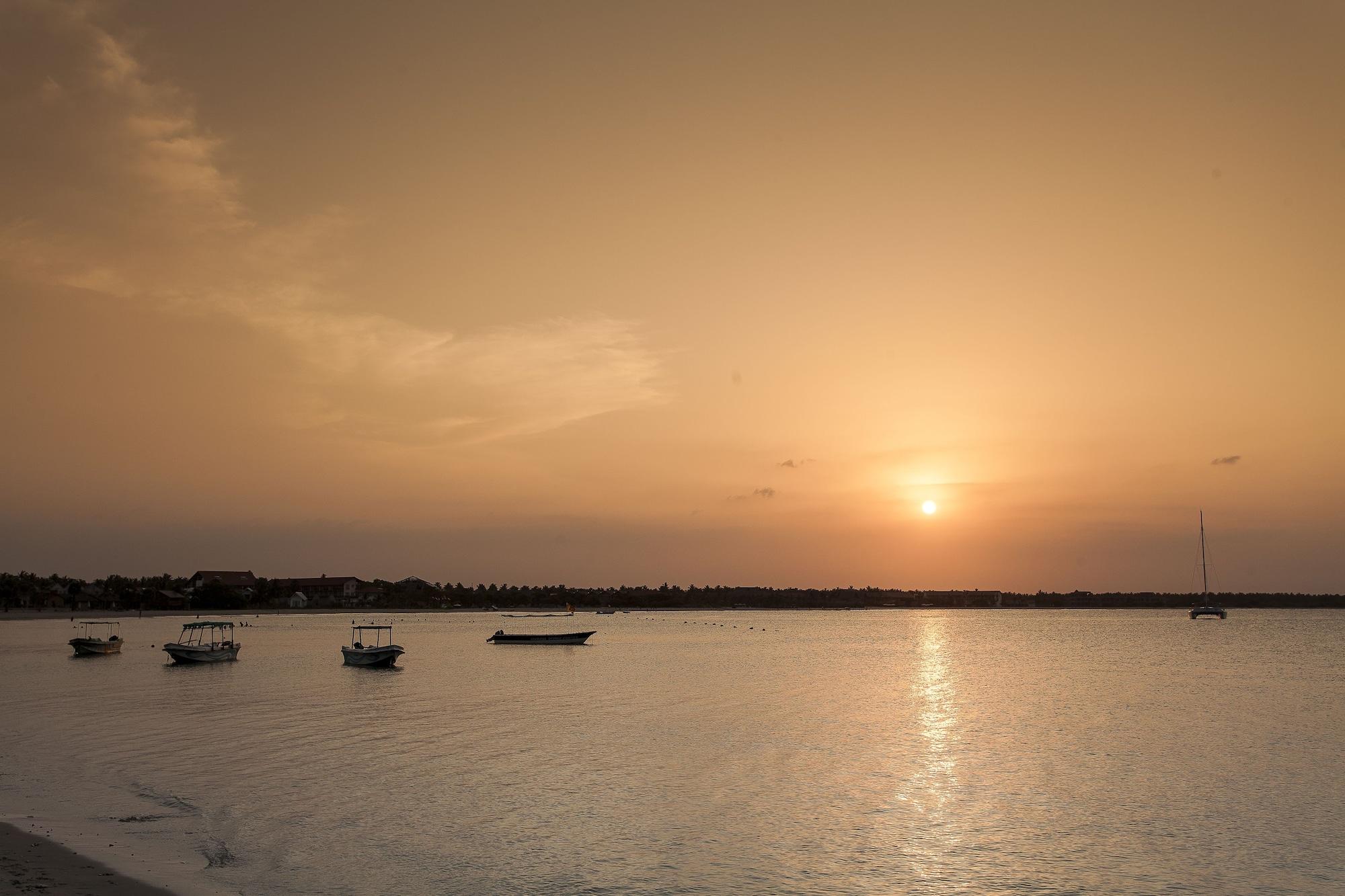 Готель Amaya Beach Passikudah Екстер'єр фото