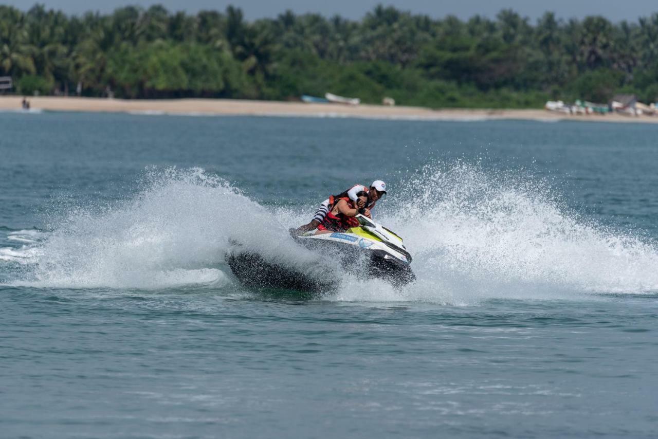 Готель Amaya Beach Passikudah Екстер'єр фото